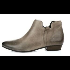 Paul Green Taupe Grey leather boots booties handmade sUK 6  US 8.5 8 1/2  B032